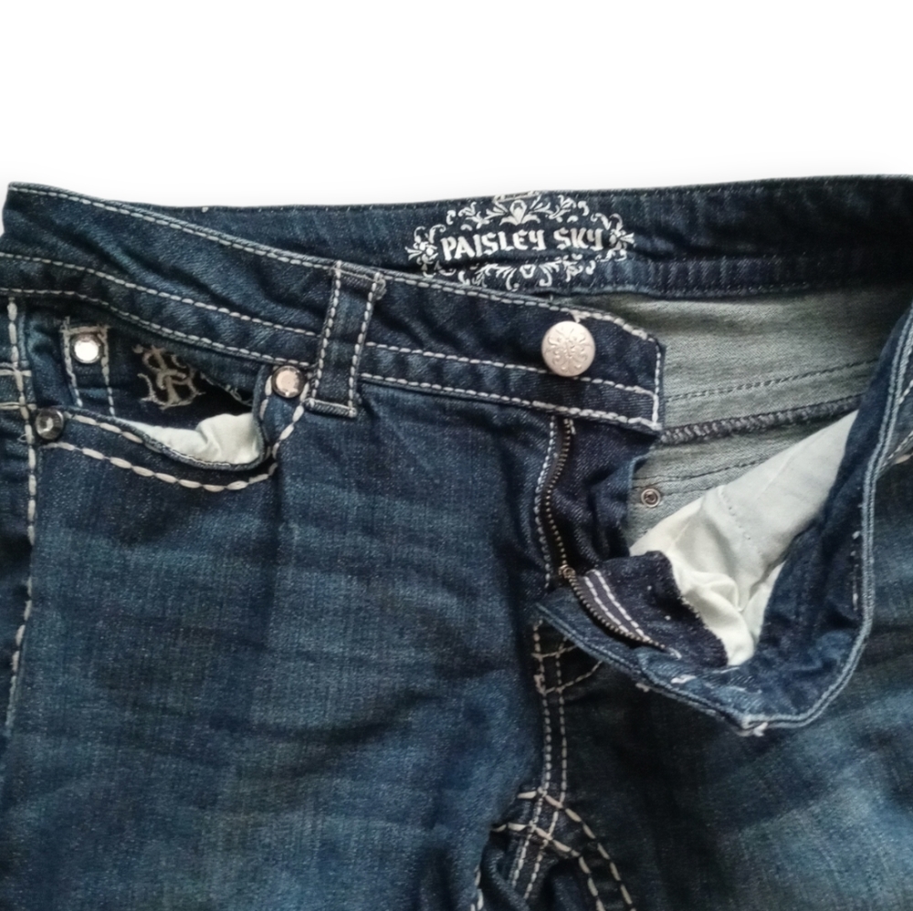 PAISLEY SKY WOMEN'S  BOOTS CUT JEANS. SIZE 6. COLOR BLUE. - Picture 6 of 12